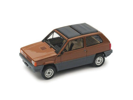 MODELLINO IN SCALA COMPATIBILE CON FIAT PANDA 45 TETTO APRIBILE CHIUSO 1981 MARRONE LAND 1:43 BRUMM BM0440-05