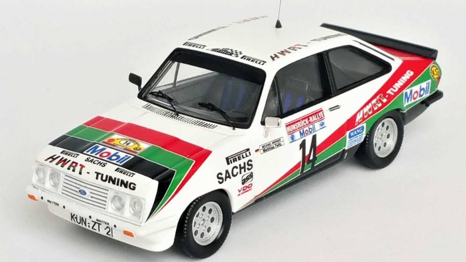 MODÈLE RÉDUIT COMPATIBLE AVEC FORD ESCORT MK2 RS 2000 RALLYE HANSRUCK 1984 WERNER/FELTZ 1:43 TROFEU TFRRDE39