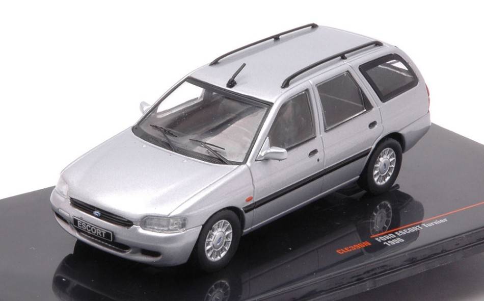 MODELLINO IN SCALA COMPATIBILE CON FORD ESCORT TURNIER 1996 SILVER 1:43 IXO MODEL CLC396N