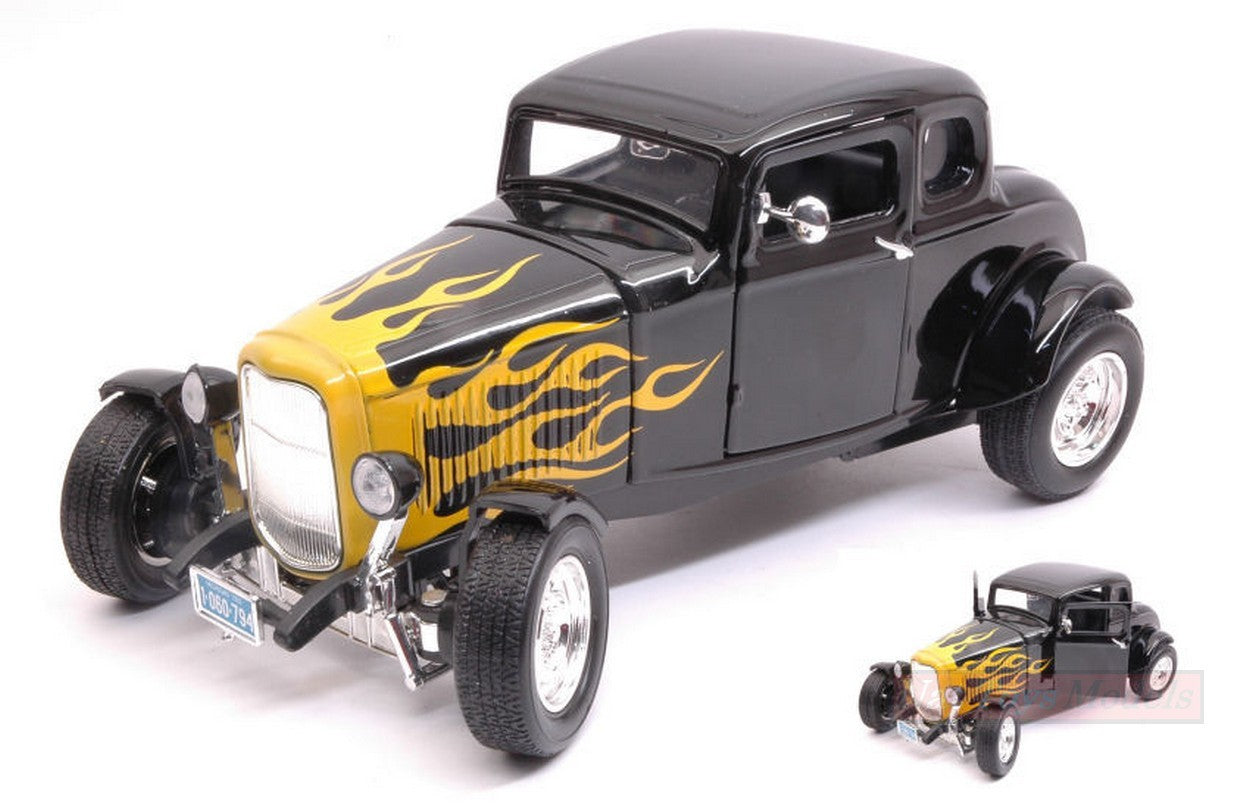MODELLINO IN SCALA COMPATIBILE CON FORD HOT ROD WINDOW COUPE  1932 BLACK/YELLOW FLAME 1:18 MOTORMAX MTM73171BKY