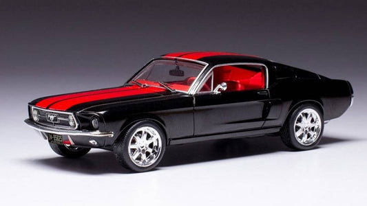 MODELLINO IN SCALA COMPATIBILE CON FORD MUSTANG FASTBACK 1967 BLACK/RED 1:43 IXO MODEL CLC478