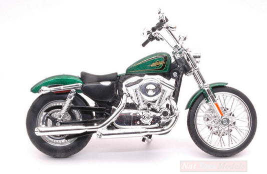 MODÈLE RÉDUIT COMPATIBLE AVEC HARLEY DAVIDSON SEVENTY-TWO XL 1200V 2013 1:12 MAISTO MI32335G