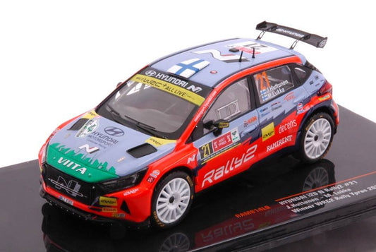 MODÈLE RÉDUIT COMPATIBLE AVEC HYUNDAI i20 N RALLY 2 N.21 RALLY YPRES 2021
 HUTTUNEN/LUKKA 1:43 IXO MODÈLE RAM814LQ