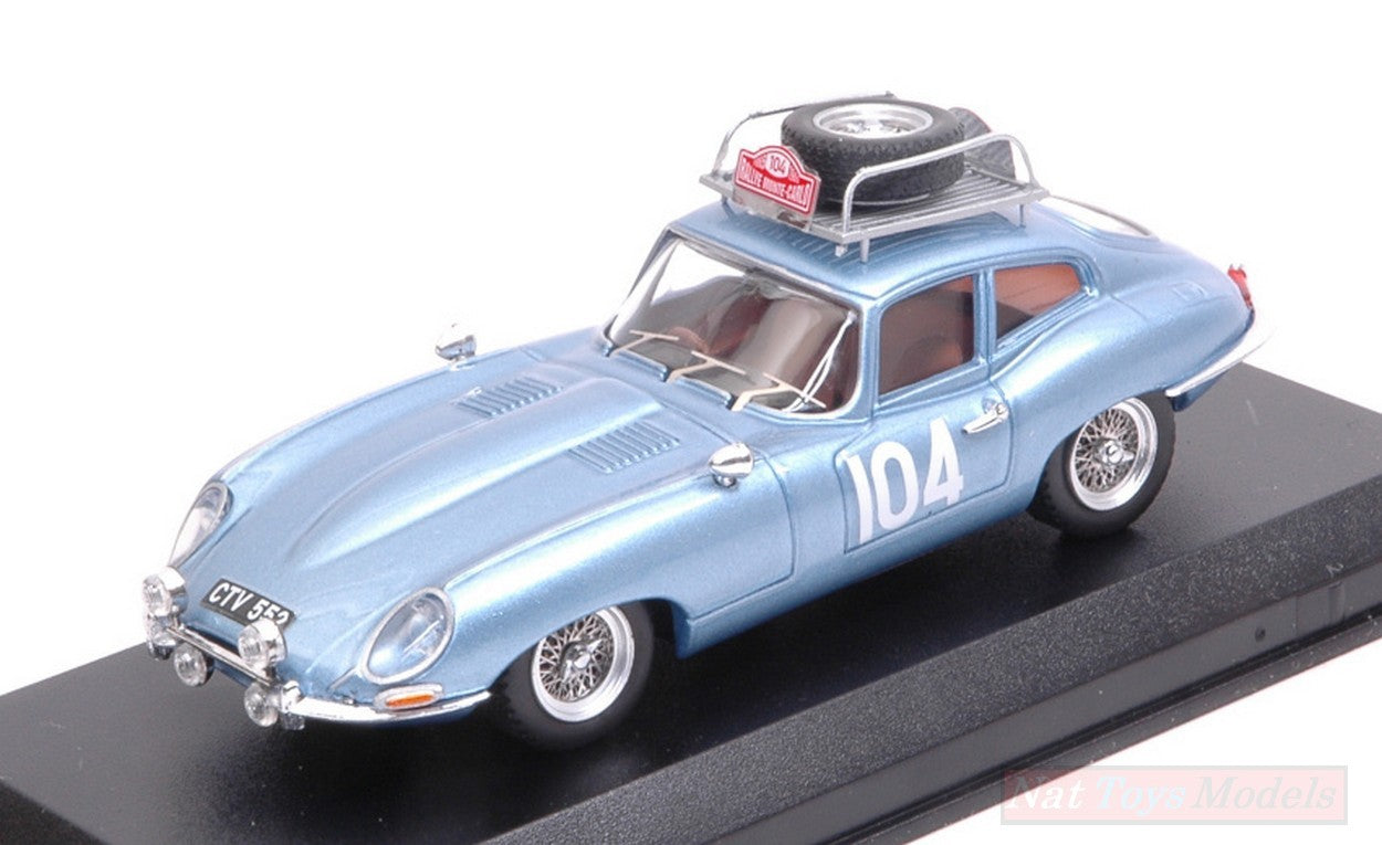 MODELLINO IN SCALA COMPATIBILE CON JAGUAR E TYPE COUPE N.104 RETIRED R.PINDER-C.POLLARD 1:43 BEST MODEL BT9711