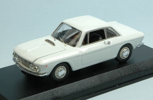 MODELLINO IN SCALA COMPATIBILE CON LANCIA FULVIA COUPE 1.2 1965 WHITE 1:43 BEST MODEL BT9637