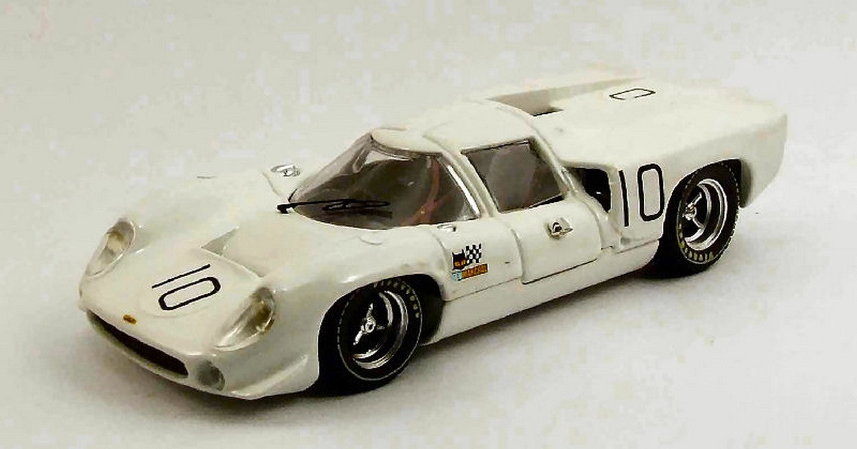 MODELE REDUIT COMPATIBLE AVEC LOLA T70 COUPE N.10 WINNER NORISRING 200 MILES 1967 F.GARDNER 1:43 MEILLEUR MODELE BT9490