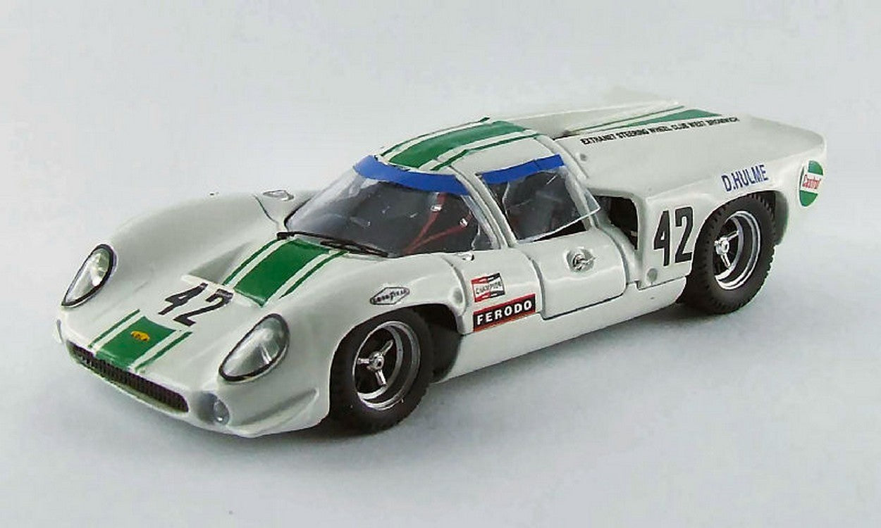 SCALE MODEL COMPATIBLE WITH LOLA T70 COUPE N.42 WINNER TOURIST TROPHY 1968 D.HULME 1:43 BEST MODEL BT9528