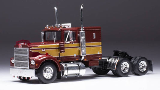 MODELLINO IN SCALA COMPATIBILE CON MARMON CHDT 1980 MET.RED 1:43 IXO MODEL TR157