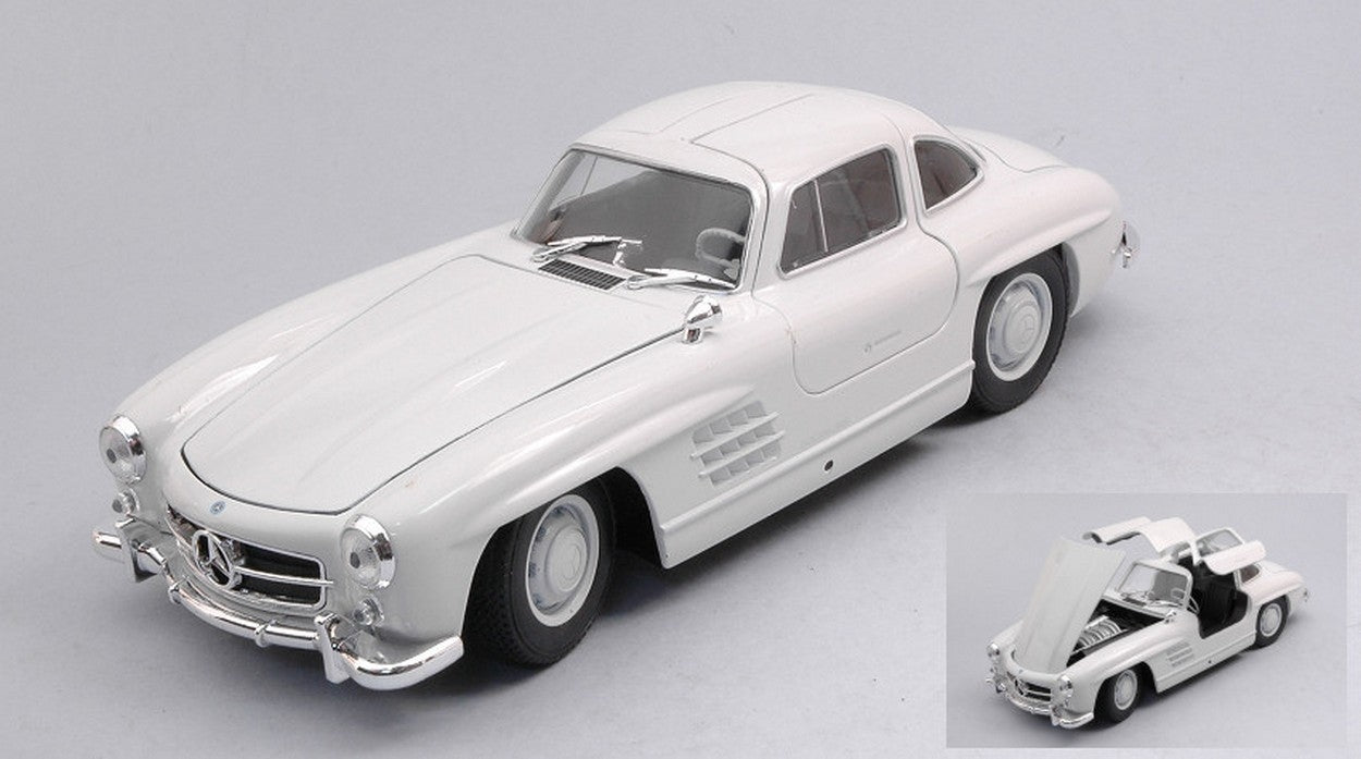 SCALE MODEL COMPATIBLE WITH MERCEDES 300 SL WHITE 1:24 WELLY WE24064W