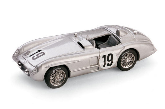 MODELE REDUIT COMPATIBLE AVEC MERCEDES 300 SLR N.19 28ème LM 1955 JMFANGIO-S.MOSS 1:43 BRUMM BM0188