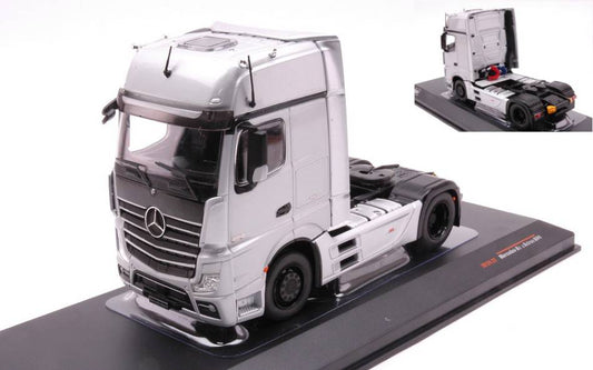 MODELLINO IN SCALA COMPATIBILE CON MERCEDES ACTROS MP4 SILVER 1:43 IXO MODEL TR124