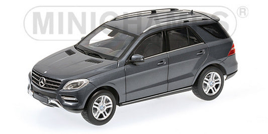 MODELLINO IN SCALA COMPATIBILE CON MERCEDES M CLASS 2011 GREY METALLIC 1:18 MINICHAMPS PM100030100