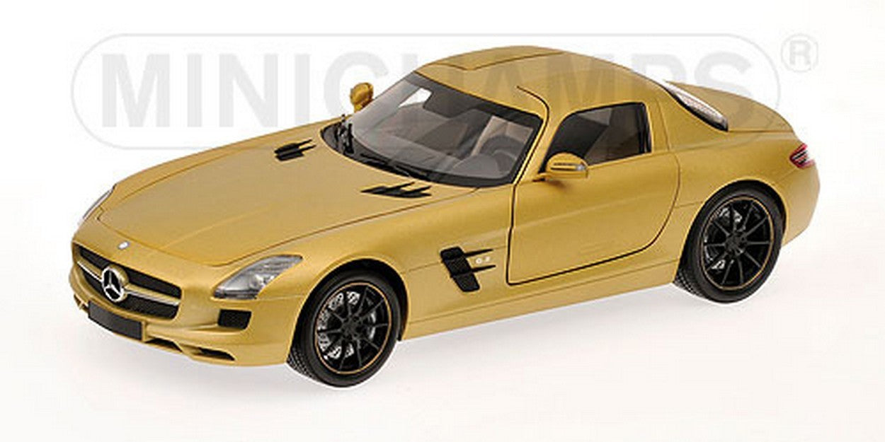 MODELLINO IN SCALA COMPATIBILE CON MERCEDES SLS AMG 2010 GOLD 1:18 MINICHAMPS PM100039024