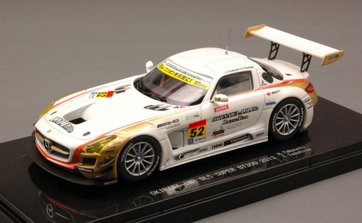 MODÈLE RÉDUIT COMPATIBLE AVEC MERCEDES SLS N.52 5ème SGT300 2013 H.TAKEUCHI-T.TSUCHIYA 1:43 EBBRO EB44938