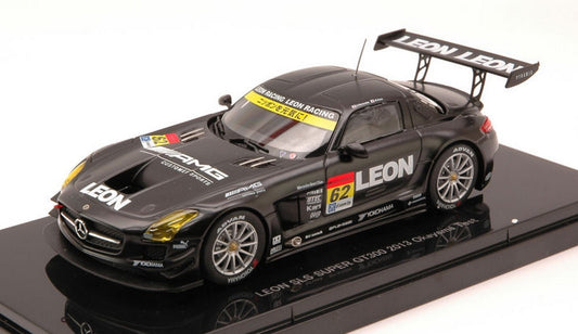 MODELE REDUIT COMPATIBLE AVEC MERCEDES SLS N.62 OKAYAMA TEST SGT300 2013 H.KUROSAWA-M.KATO 1:43 EBBRO EB44944