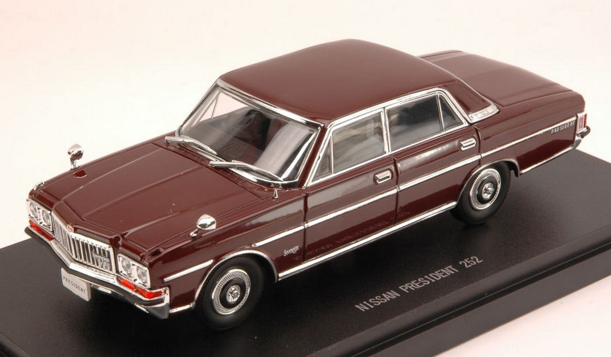 MODELLINO IN SCALA COMPATIBILE CON NISSAN PRESIDENT 252 1987 BROWN 1:43 EBBRO EB45321