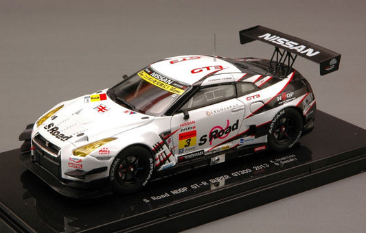 MODELE REDUIT COMPATIBLE AVEC NISSAN R35 GT-R N.3 17ème SGT300 2013 K.HOSHINO-D.SASAKI 1:43 EBBRO EB44926