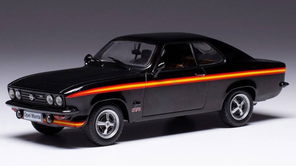 MODELE REDUIT COMPATIBLE AVEC OPEL MANTA A GT/E 1974 BLACK MAGIC 1:43 IXO MODEL CLC491