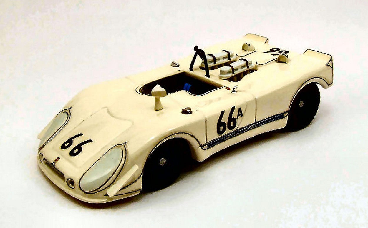 MODELE REDUIT COMPATIBLE AVEC PORSCHE 908 FL.N.66 ST.MC QUEEN 1:43 MEILLEUR MODELE BT9414