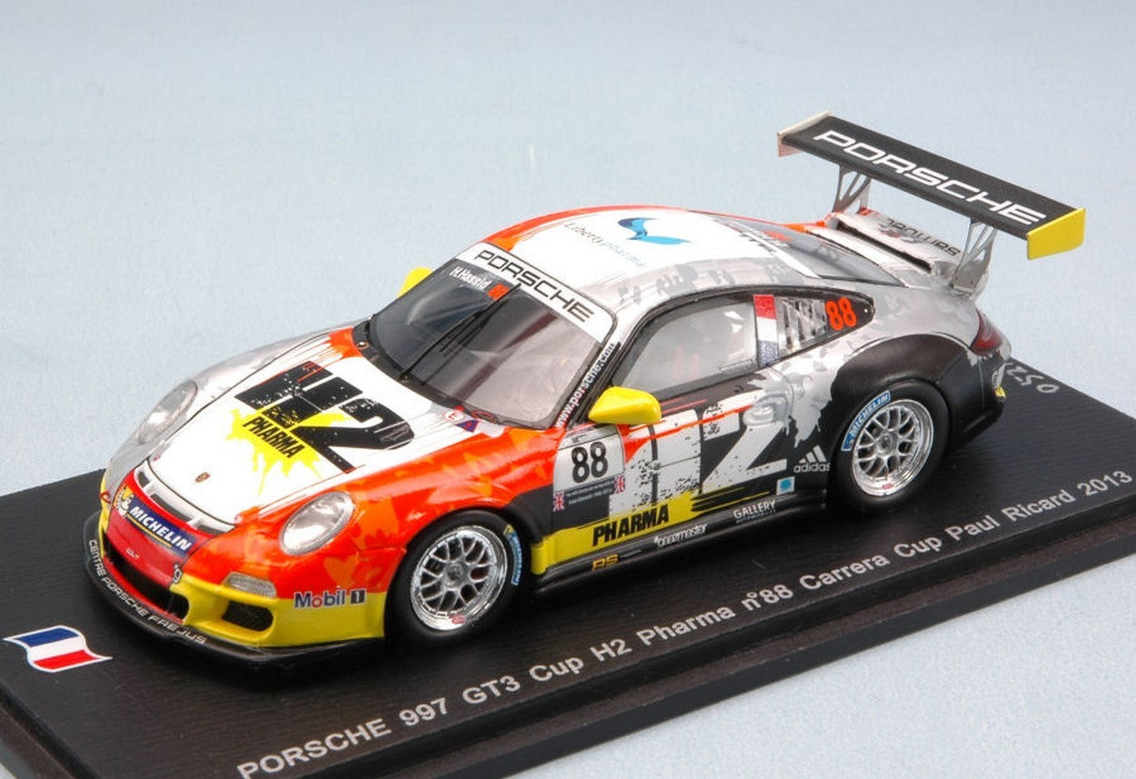 MODELE REDUIT COMPATIBLE AVEC PORSCHE 997 GT3 N.88 CARRERA CUP PAUL RICARD 2013 H.HASSID 1:43 SPARK MODEL SF073