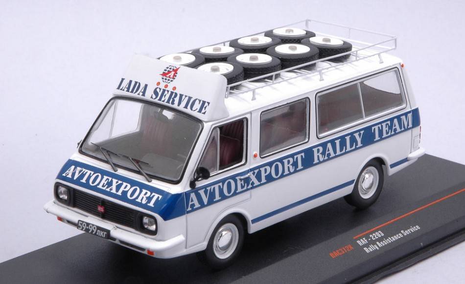 MODÈLE RÉDUIT COMPATIBLE AVEC RAF 2203 LATIVA RALLY SERVICEASSISTANCE AVEC GALERIE DE TOIT ET ROUES 1:43 IXO MODEL RAC372X