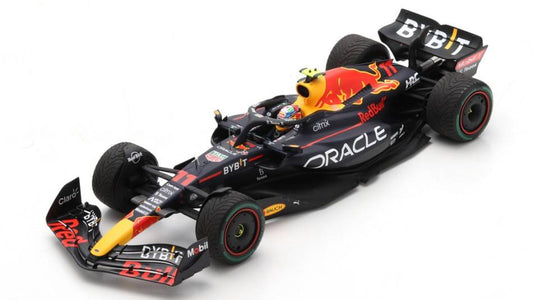 SCALE MODEL COMPATIBLE WITH RED BULL S.PEREZ 2022 N.11 WINNER SINGAPORE GP 1:18 SPARK MODEL 18S778
