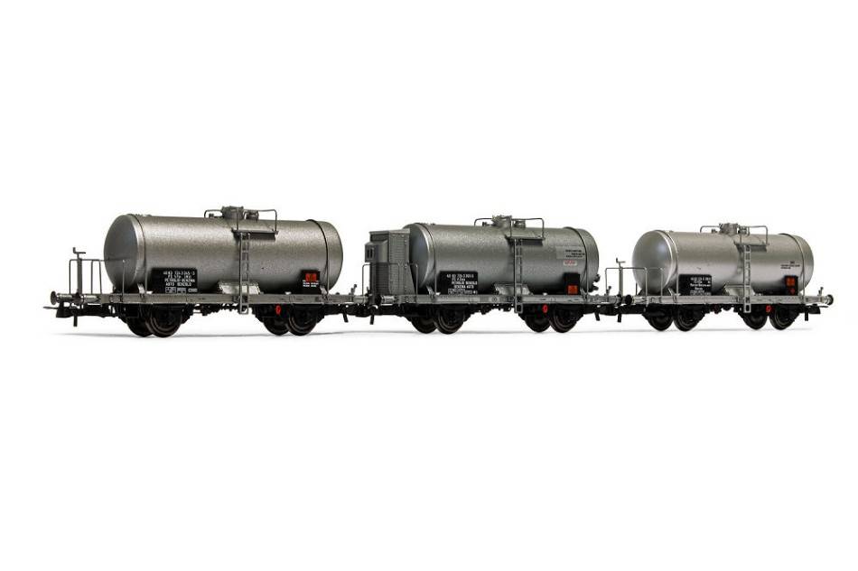 SCALE MODEL COMPATIBLE WITH SET OF 3 TWO-AXLE TANK WAGONS ERA IV 1:87 RIVAROSSI HR6490