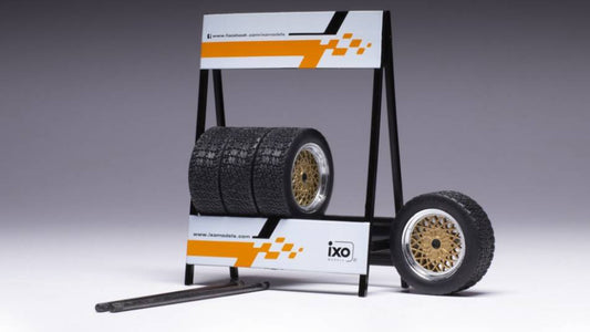 SCALE MODEL COMPATIBLE WITH SET 4 WHEELS LADA VFTS MET.GREY 1:18
 IXO MODEL 18SEP024