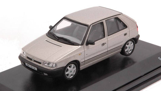 MODÈLE RÉDUIT COMPATIBLE AVEC SKODA FELICIA 1994 CHAMPAGNE METALLIC 1:43 ABREX ABS709YH