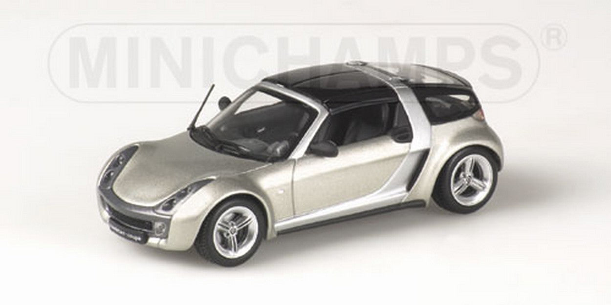 SCALE MODEL COMPATIBLE WITH SMART ROADSTER COUPE 2003 1:43 MINICHAMPS PM400032121