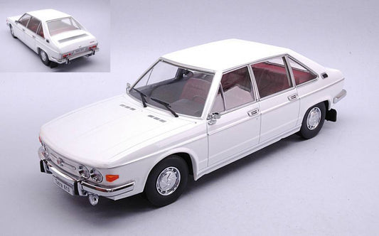 SCALE MODEL COMPATIBLE WITH TATRA 613 1979 WHITE 1:18 TRIPLE 9 T9-1800292