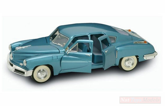MODELLINO IN SCALA COMPATIBILE CON TUCKER TORPEDO 1948 LIGHT BLUE METALLIC 1:18 LUCKY LDC92268MB
