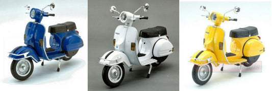 MODÈLE RÉDUIT COMPATIBLE AVEC VESPA P 200 E 1978 1:12 NEW RAY NY42213