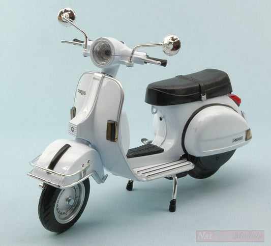 MODELE REDUIT COMPATIBLE AVEC VESPA P 200 E 1978 BLANC 1:12 NEW RAY NY42123W