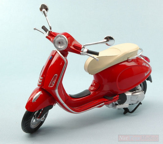 MODELE REDUIT COMPATIBLE AVEC VESPA PRIMAVERA 125 2014 ROUGE 1:12 NEW RAY NY57553R