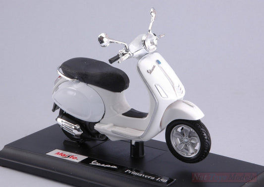 MODELE REDUIT COMPATIBLE AVEC VESPA PRIMAVERA 150 2014 BLANC 1:18 MAISTO MI16886