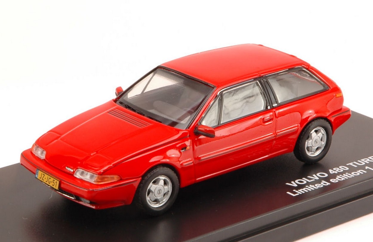 MODELLINO IN SCALA COMPATIBILE CON VOLVO 480 TURBO 1987 RED 1:43 TRIPLE T9-43062