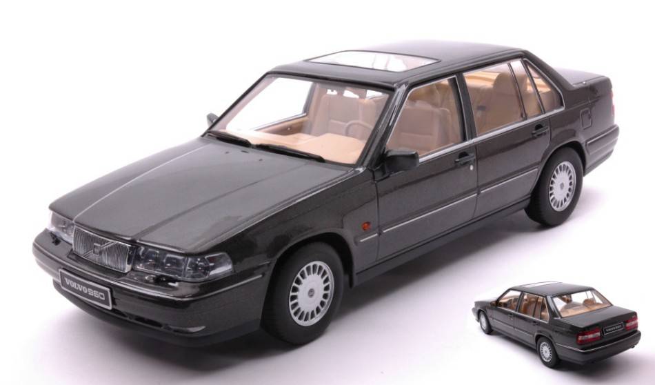 Modellino Auto VOLVO 960 Del 1996 Scala 1/18 - TRIPLE9 T9-1800304 Grigio Metallizzato - Foto 4