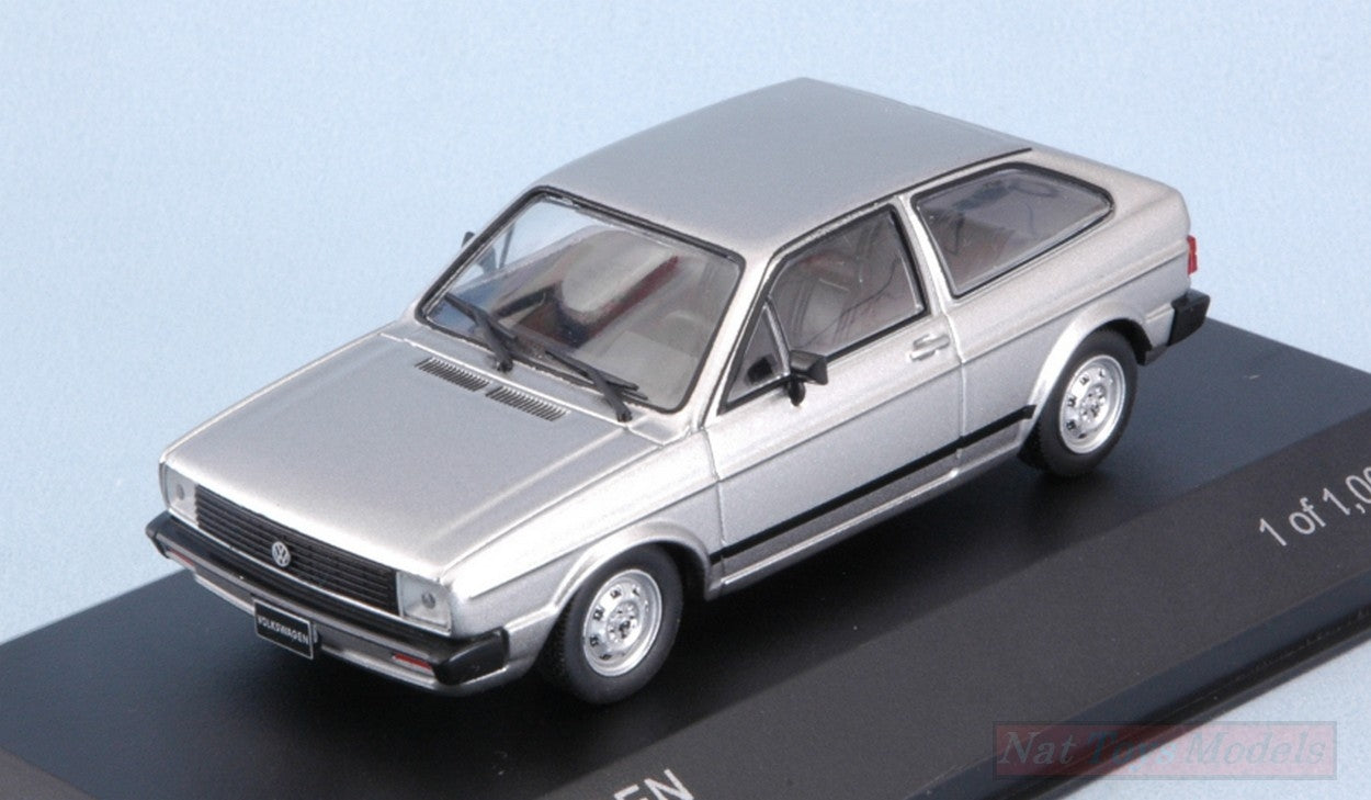 MODELLINO IN SCALA COMPATIBILE CON VW GOL BX 1984 SILVER 1:43 WHITEBOX WB065