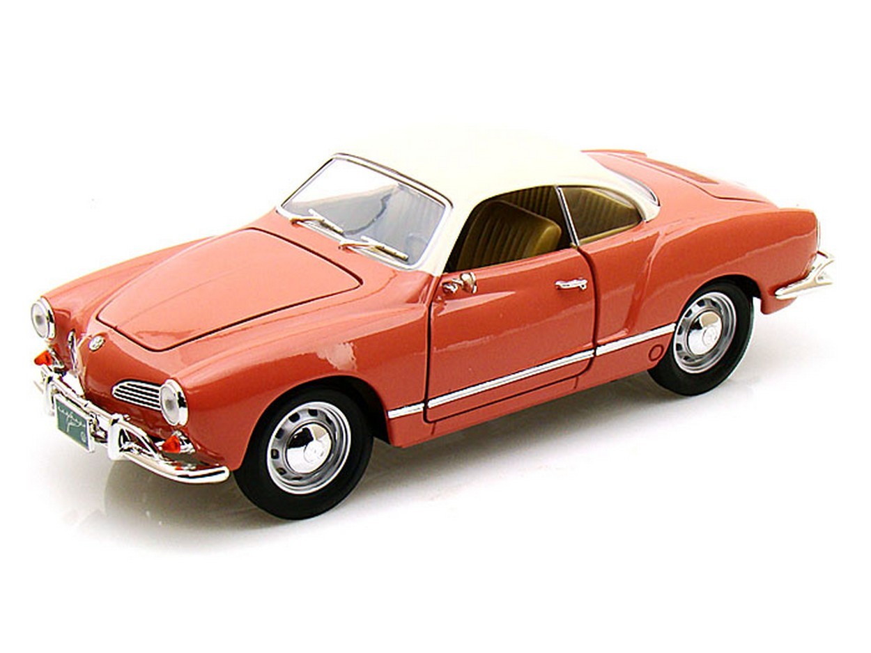MODELE REDUIT COMPATIBLE AVEC VW KARMANN GHIA 1966 PLUM FASHION 1:18 YAT MING YM92198R
