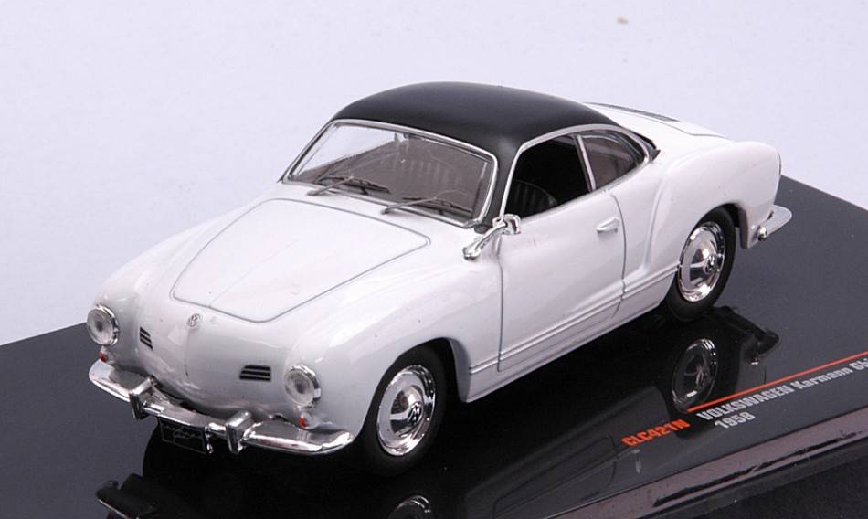 MODELE REDUIT COMPATIBLE AVEC VW KARMANN GHIA COUPE 1962 BLANC 1:43 IXO MODEL CLC421N
